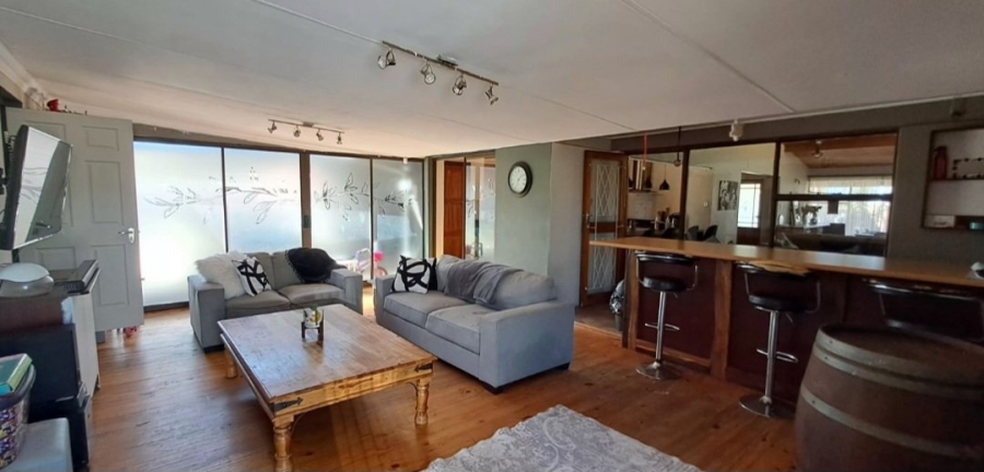 4 Bedroom Property for Sale in Manor Heights Eastern Cape